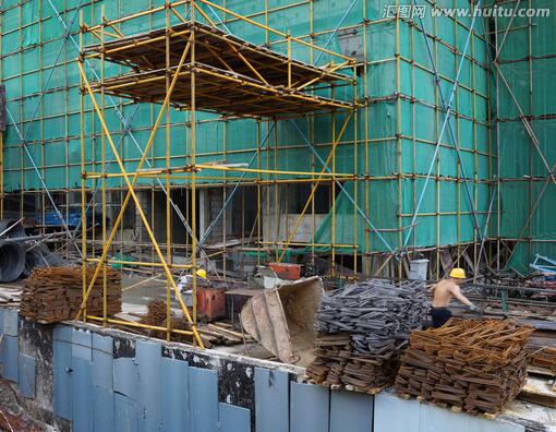 体育馆加固施工